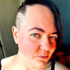 Meet your Posher, Bethany